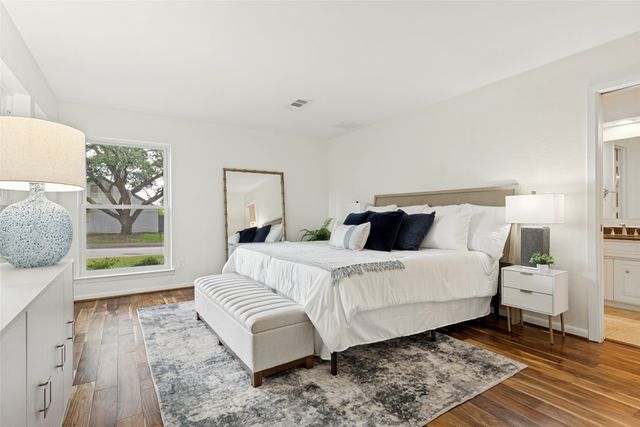 9517 Fallbrook Drive, Dallas, TX 75243