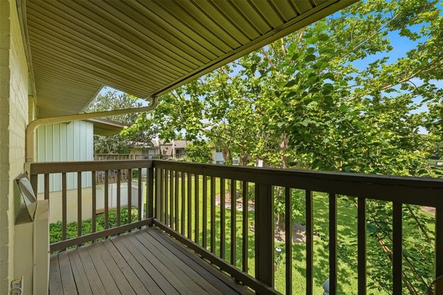 1695 LEE ROAD B204, Winter Park, FL 32789