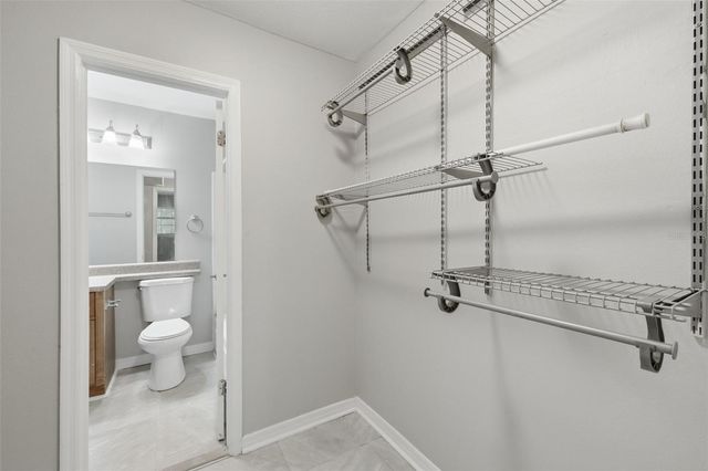 1695 LEE ROAD B204, Winter Park, FL 32789