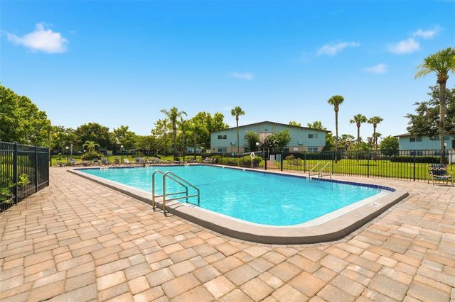 1695 LEE ROAD B204, Winter Park, FL 32789