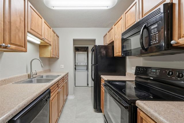 1695 LEE ROAD B204, Winter Park, FL 32789