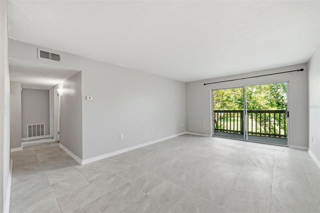 1695 LEE ROAD B204, Winter Park, FL 32789