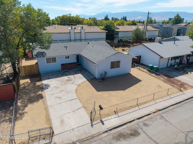 2285 Jessie Avenue, Sparks, NV 89431