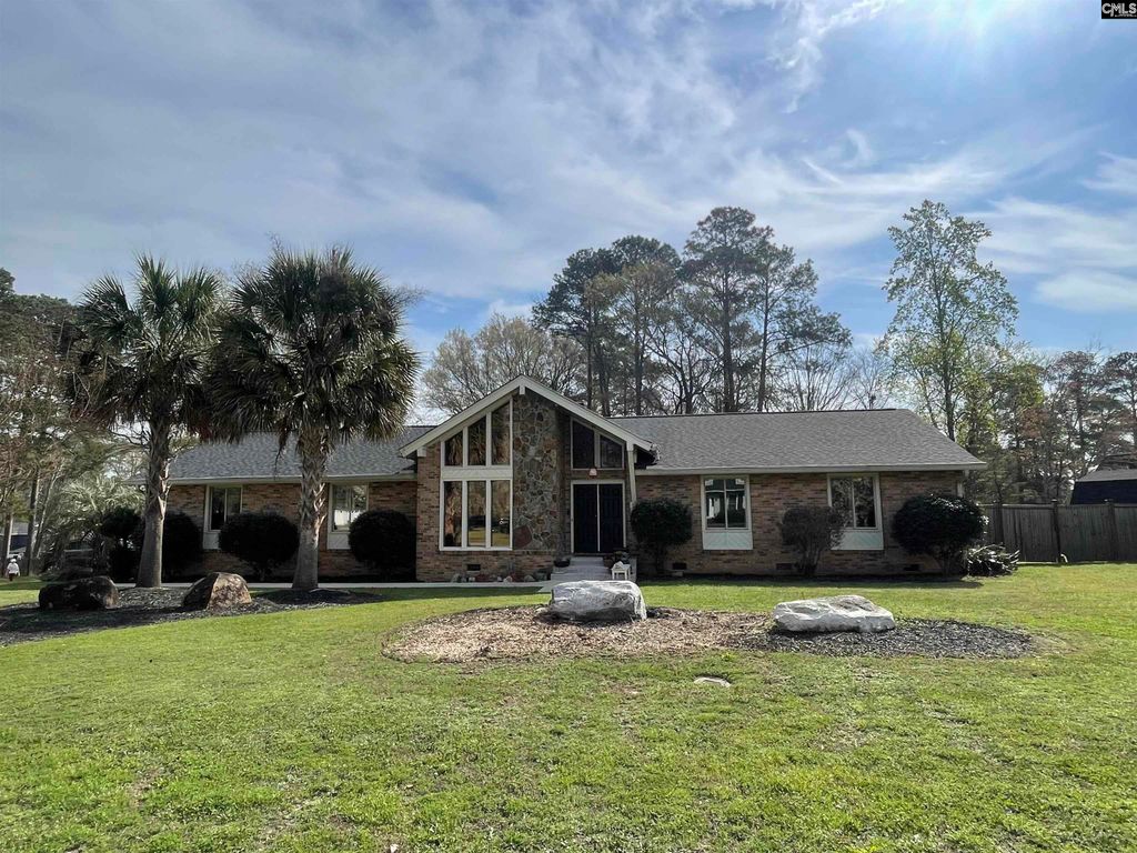 135 N Beaver Dam Road, Columbia, SC 29212