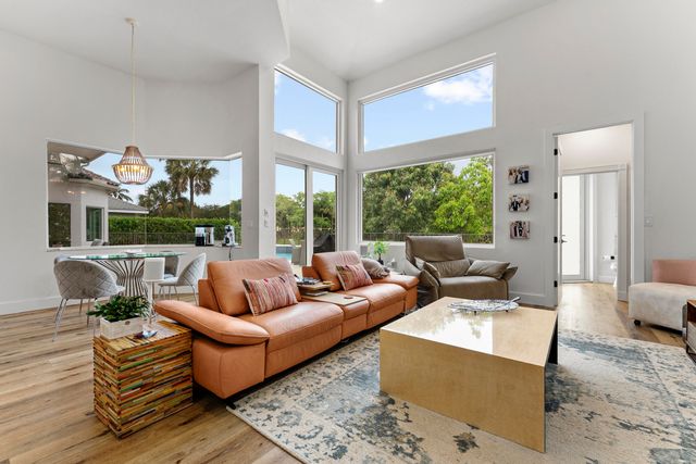 1120 SW 21st Avenue, Boca Raton, FL 33486