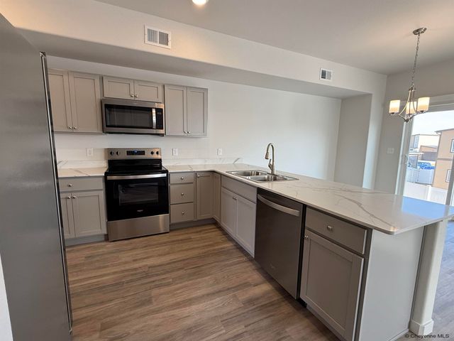 1603 ELSIE-JEAN TRL, Cheyenne, WY 82007