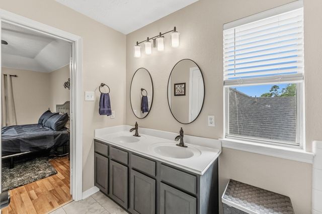 7818 Mary Katheryns Crossing, Conroe, TX 77304