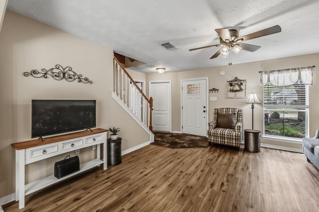 7818 Mary Katheryns Crossing, Conroe, TX 77304