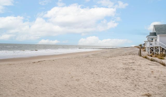 582 Pelican Court B, Edisto Island, SC 29438