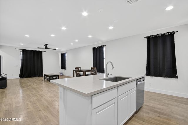 11940 W WIER Avenue, Avondale, AZ 85323