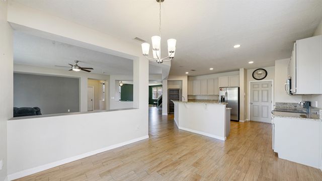 412 Talbot Bay Dr, St Augustine, FL 32086