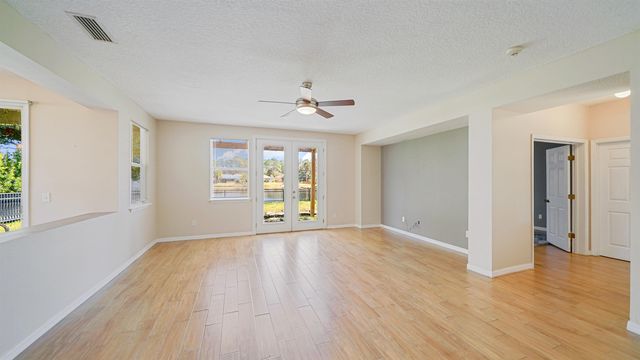 412 Talbot Bay Dr, St Augustine, FL 32086