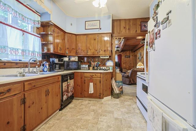 4687 Celadon Avenue, Fairfield, OH 45014