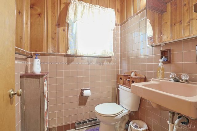 4687 Celadon Avenue, Fairfield, OH 45014