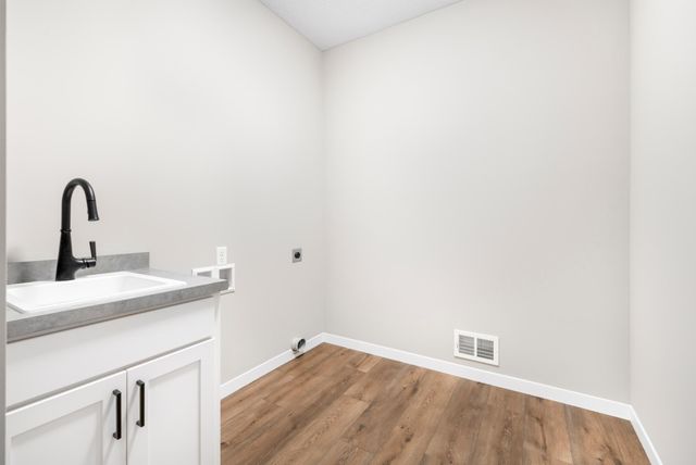 20039 Grouse Street NW, Oak Grove, MN 55011
