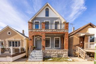 3812 S Wallace Street, Chicago, IL 60609