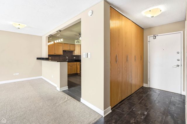 250 Ridge Avenue 4H, Evanston, IL 60202