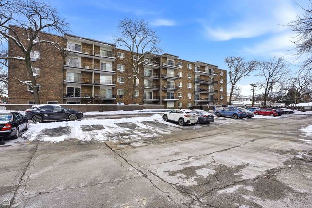 250 Ridge Avenue 4H, Evanston, IL 60202