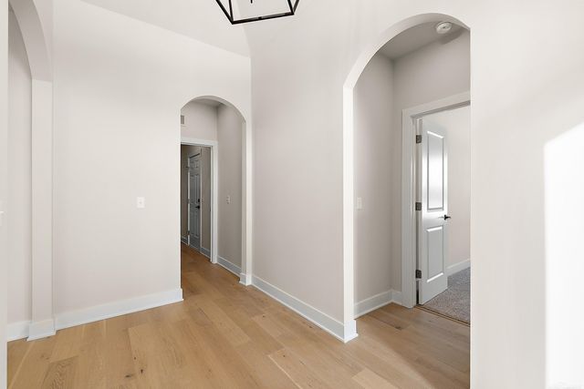 21142 Lilac Lane, Clinton Township, MI 48036