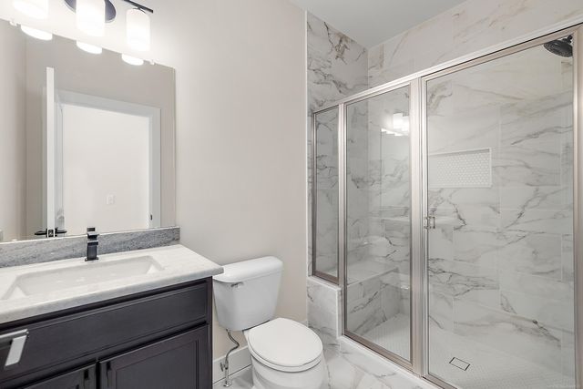 21142 Lilac Lane, Clinton Township, MI 48036