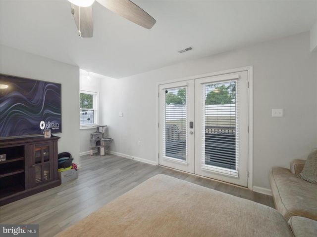 305 E. 11TH AVE, Ranson, WV 25438