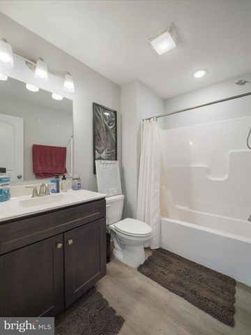 305 E. 11TH AVE, Ranson, WV 25438