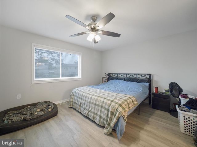305 E. 11TH AVE, Ranson, WV 25438