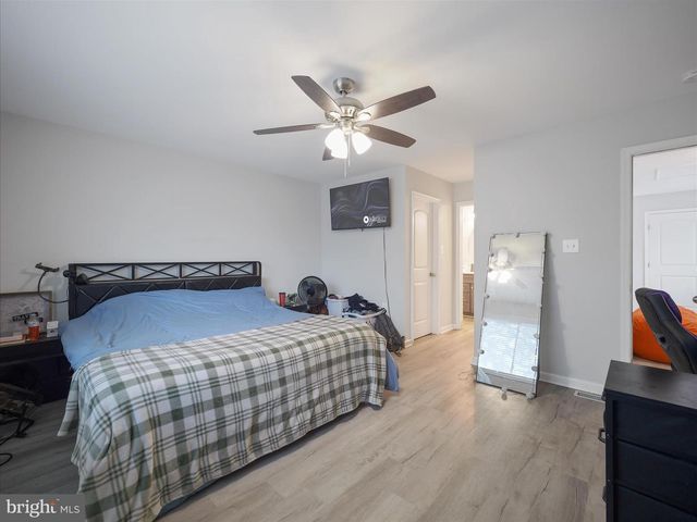 305 E. 11TH AVE, Ranson, WV 25438