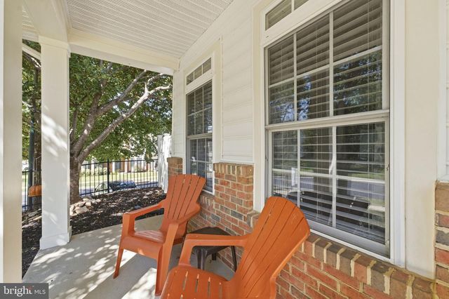 9855 EARLS FERRY CIR, Bristow, VA 20136
