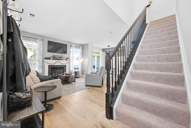 9855 EARLS FERRY CIR, Bristow, VA 20136