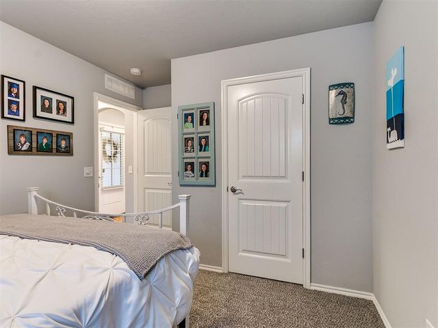 3521 Piney River Drive, Yukon, OK 73099