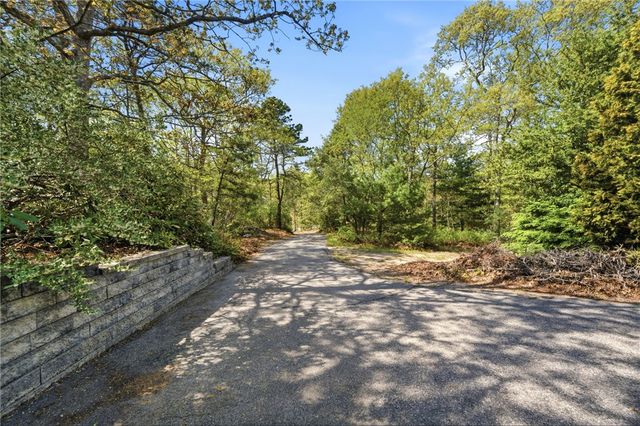 24 Kickapoo Run, Charlestown, RI 02813