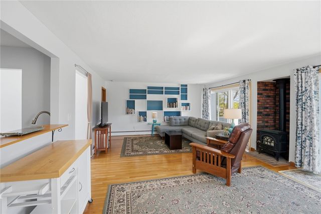 24 Kickapoo Run, Charlestown, RI 02813
