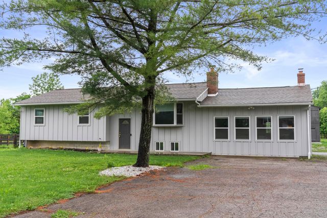 6420 Liberty Road N, Powell, OH 43065