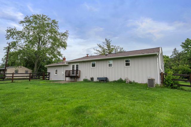 6420 Liberty Road N, Powell, OH 43065