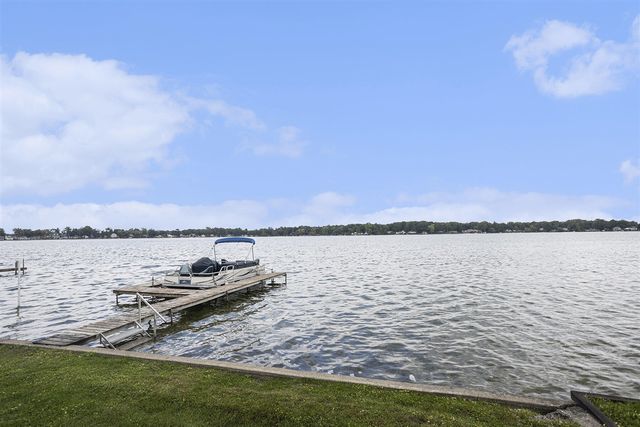 19536 Lakeshore Drive, Three Rivers, MI 49093