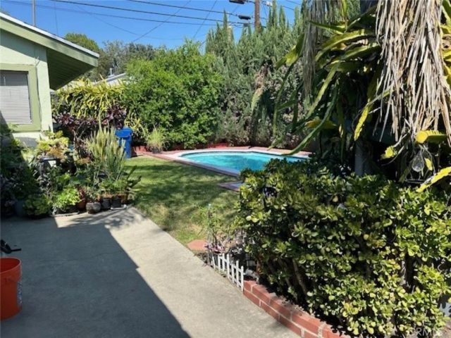 14125 Burton, Panorama City, CA 91402