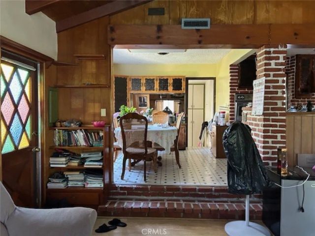 14125 Burton, Panorama City, CA 91402