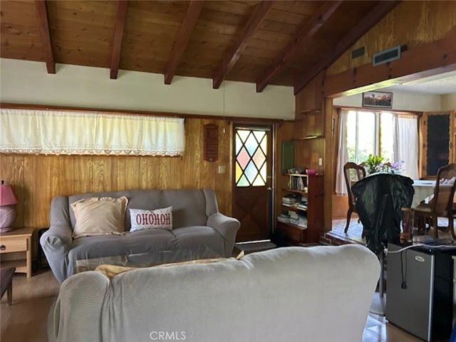 14125 Burton, Panorama City, CA 91402