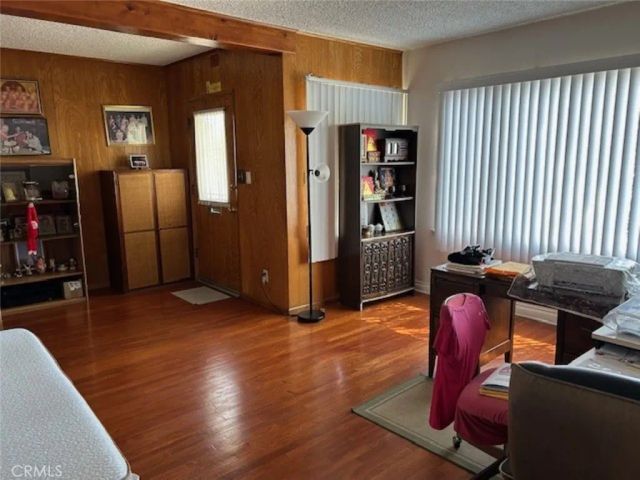 14125 Burton, Panorama City, CA 91402