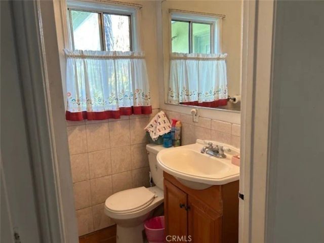 14125 Burton, Panorama City, CA 91402