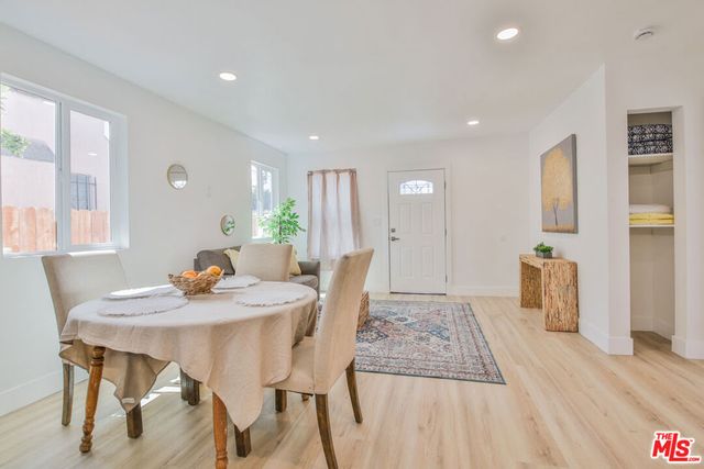 3312 Hyde Park Boulevard, Los Angeles, CA 90043