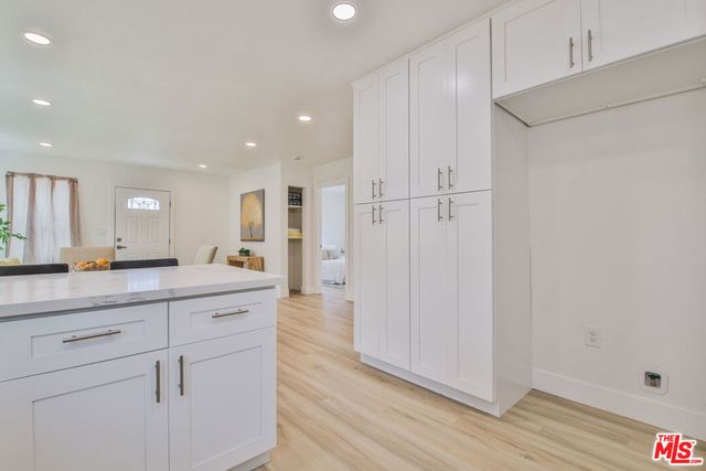 3312 Hyde Park Boulevard, Los Angeles, CA 90043