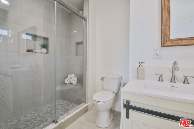 3312 Hyde Park Boulevard, Los Angeles, CA 90043