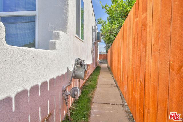 3312 Hyde Park Boulevard, Los Angeles, CA 90043