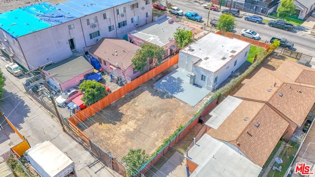 3312 Hyde Park Boulevard, Los Angeles, CA 90043