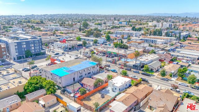 3312 Hyde Park Boulevard, Los Angeles, CA 90043