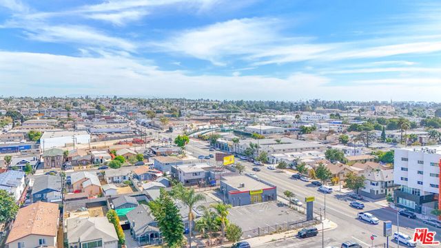 3312 Hyde Park Boulevard, Los Angeles, CA 90043
