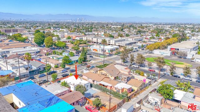 3312 Hyde Park Boulevard, Los Angeles, CA 90043