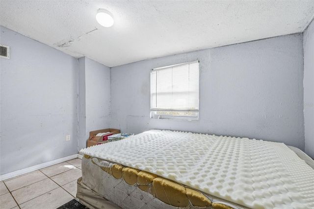 8418 N 9TH STREET, Tampa, FL 33604